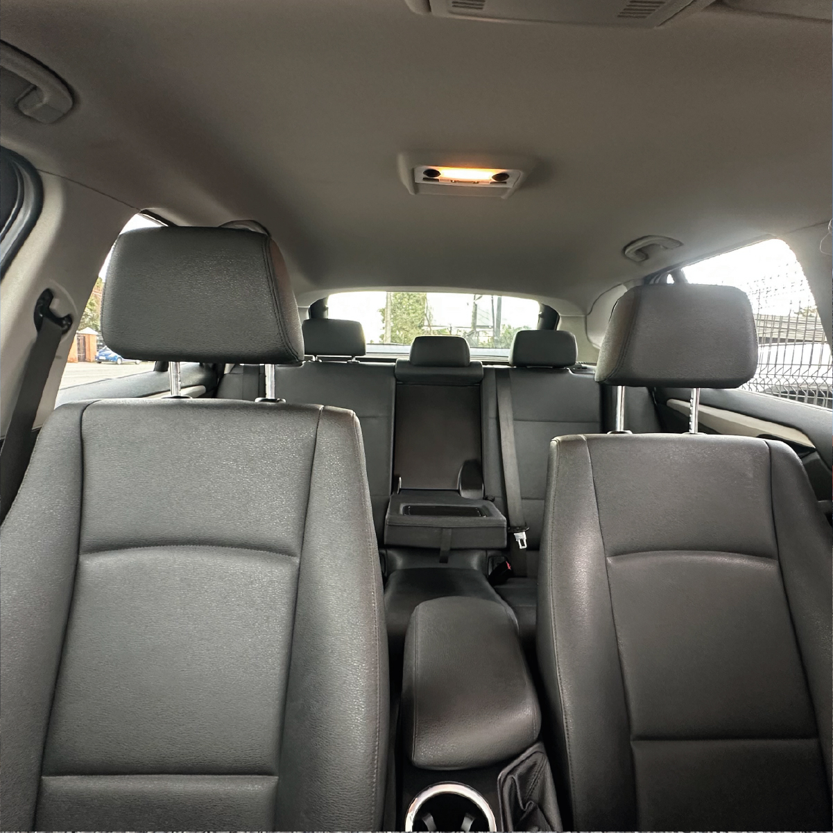 BMW X1 XDRIVE 9