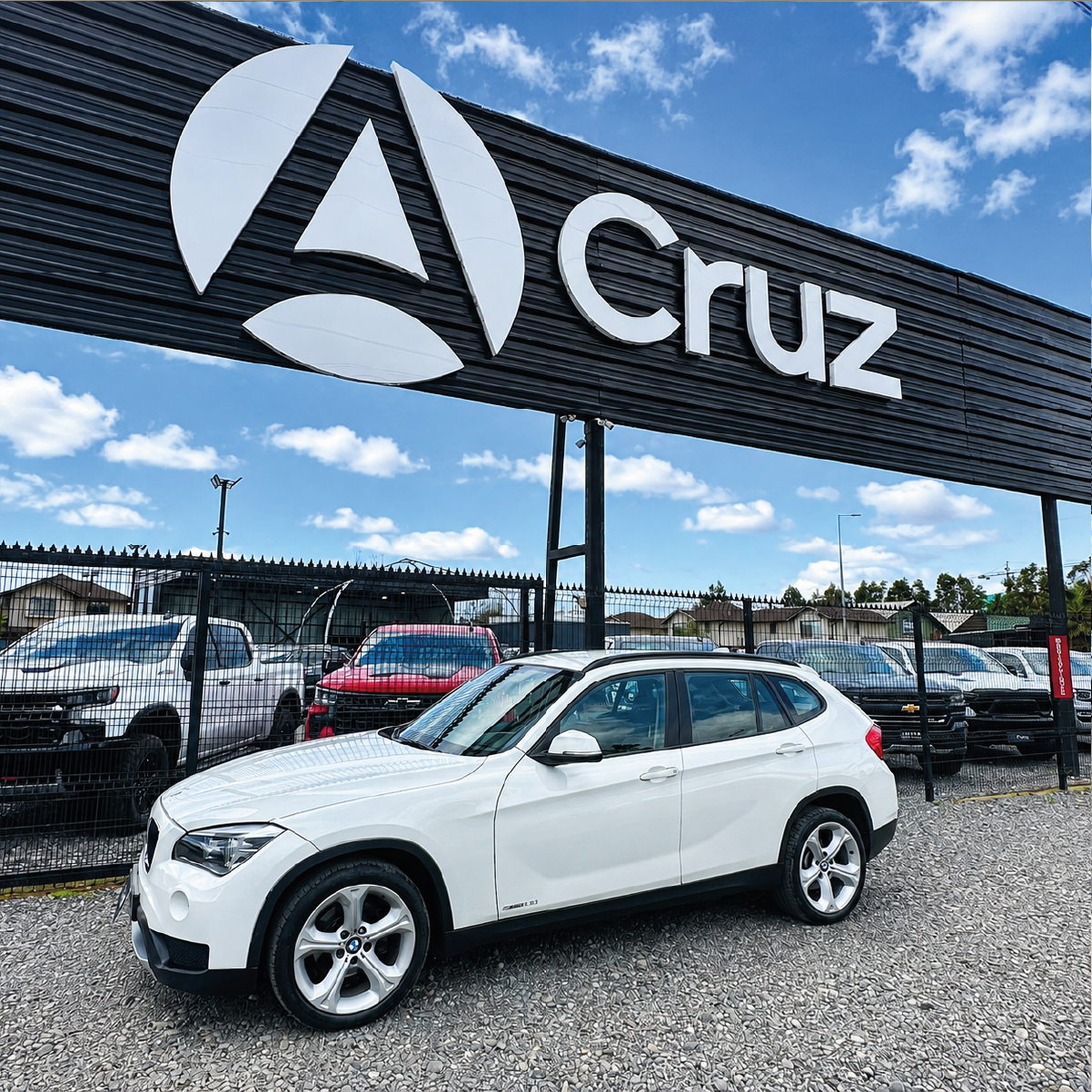 BMW X1 XDRIVE EXTERIOR 2