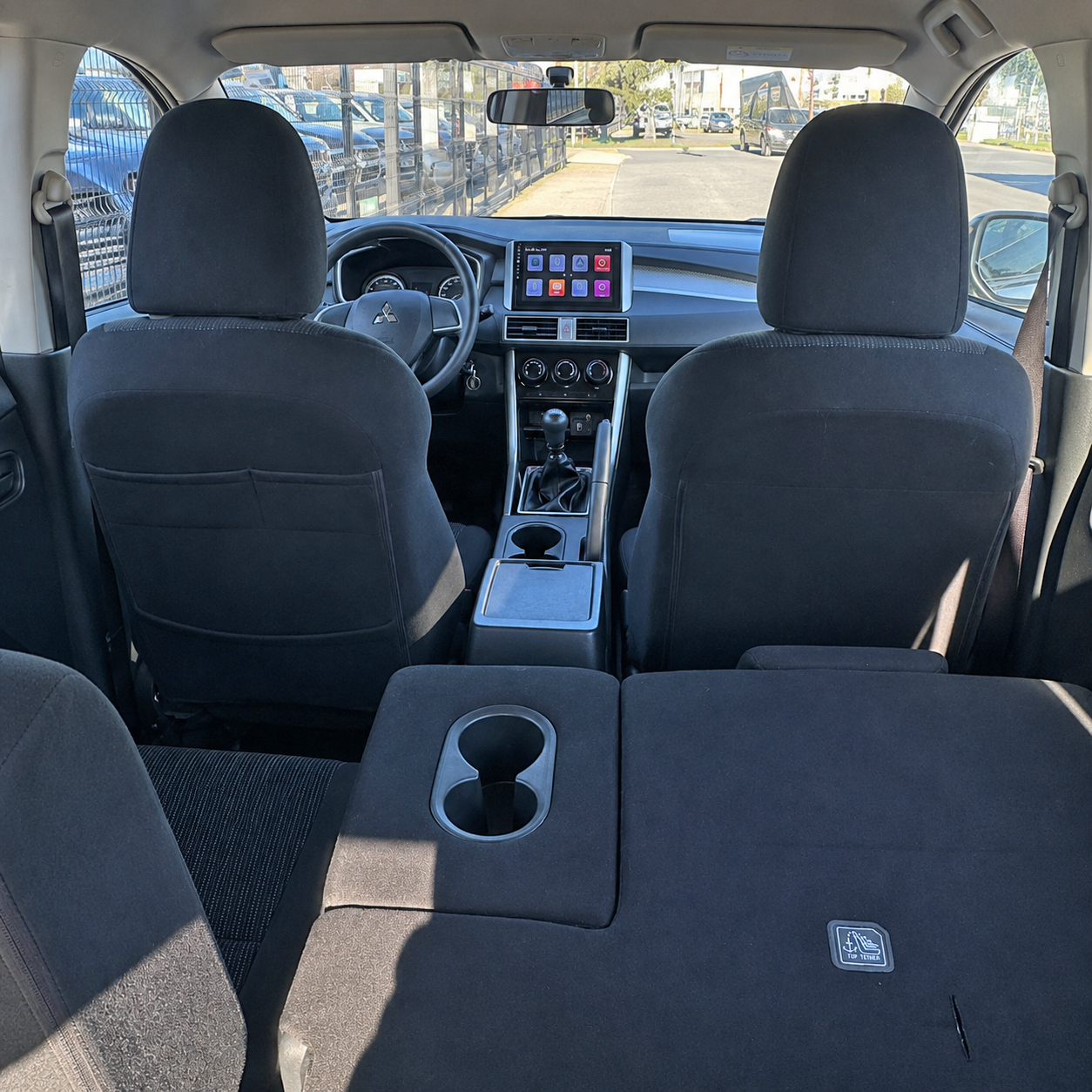 Mitsubishi Xpander — foto 11 de 23
