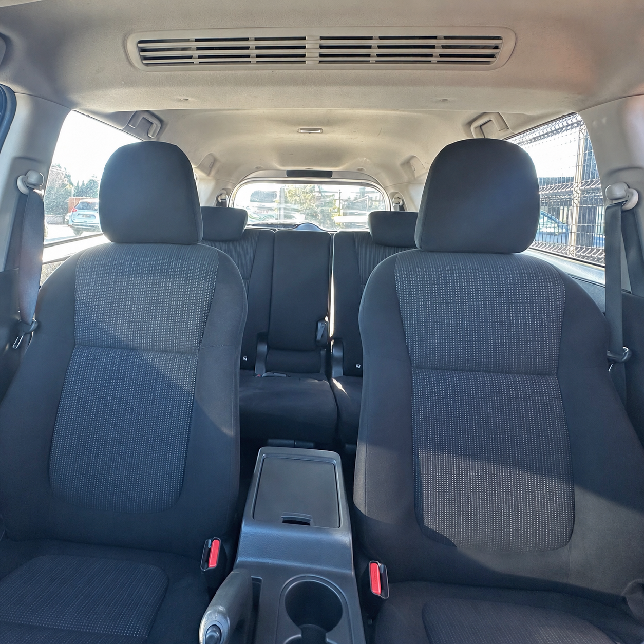 Mitsubishi Xpander — foto 9 de 23