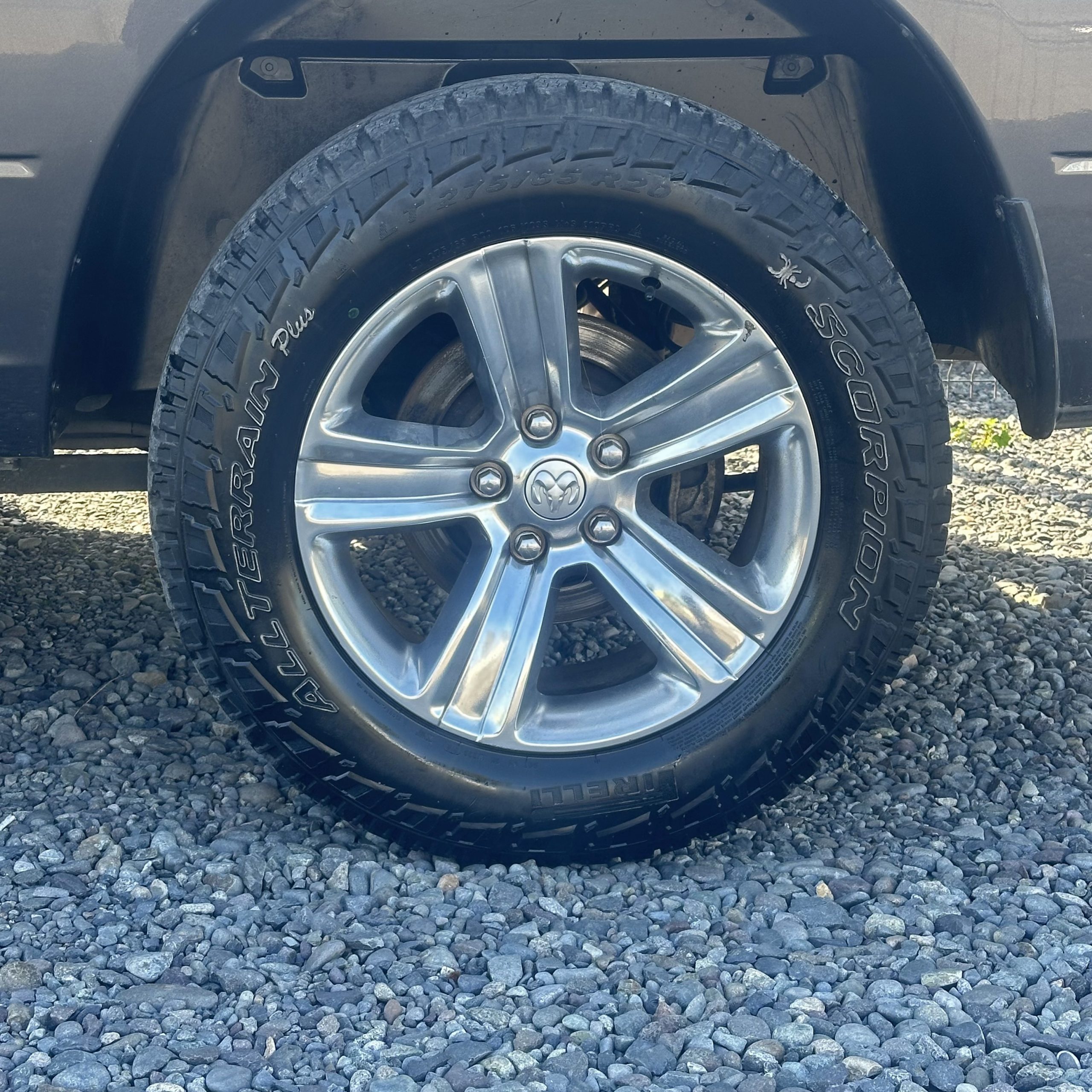 NEW 1500 SLT 001
