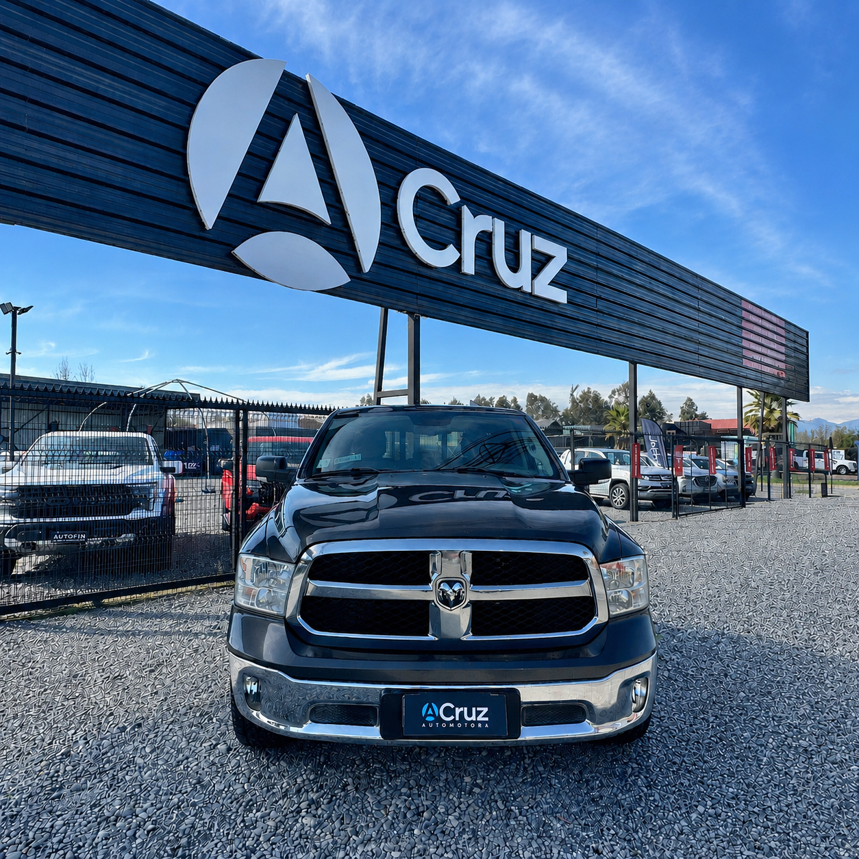 NEW 1500 SLT 2019 01