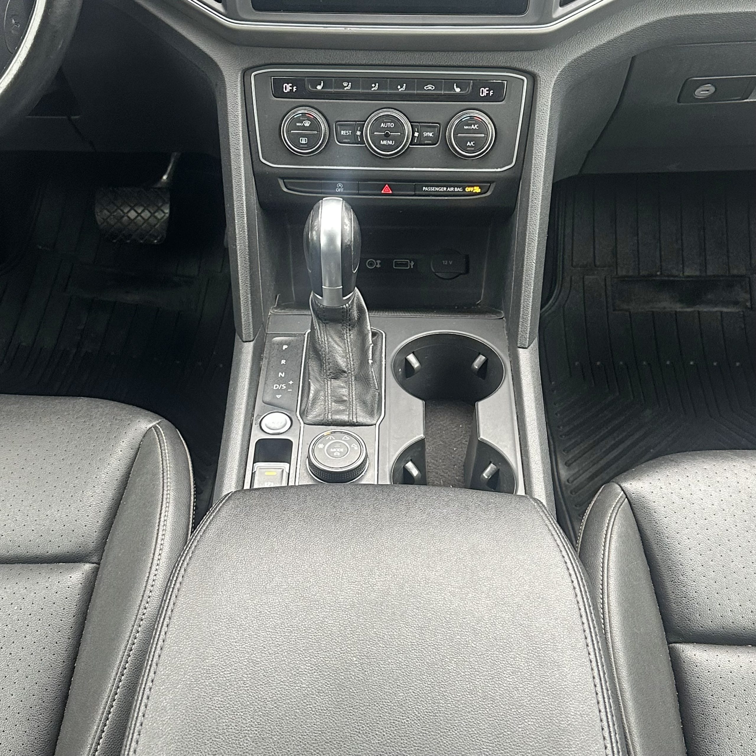 VOLKSWAGEN ATLAS 2