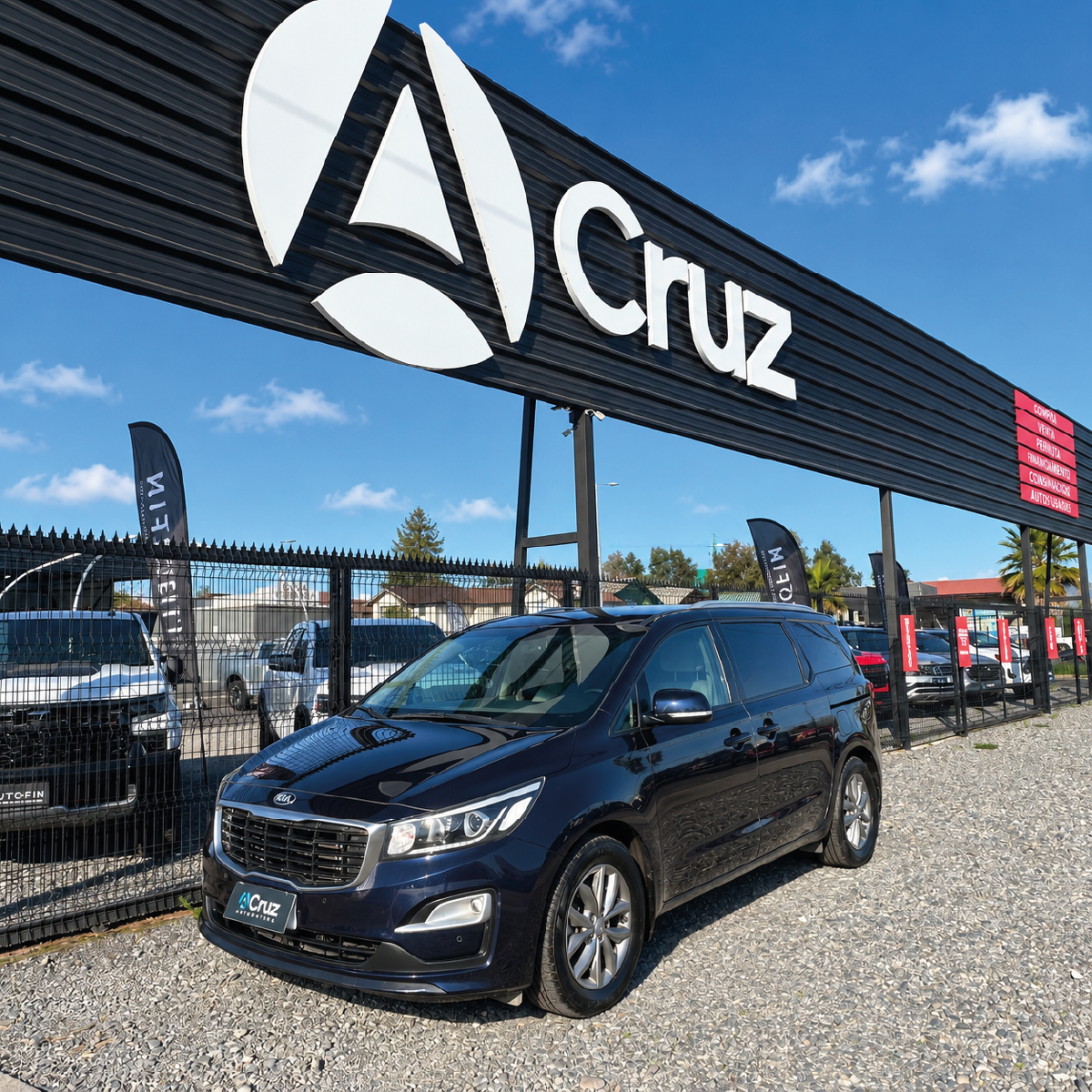 KIA Grand Carnival Miniván — foto 4 de 22