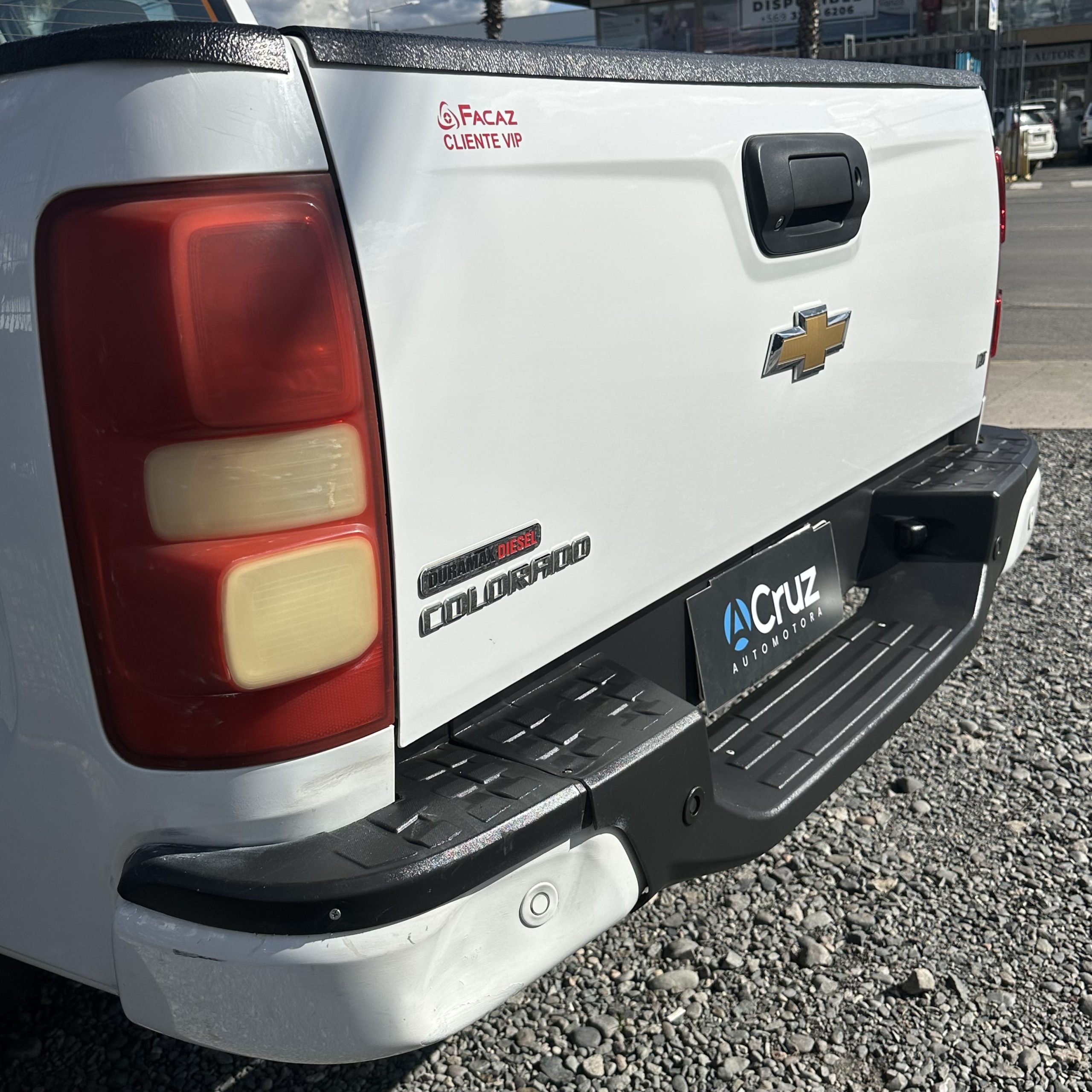 CHEVROLET COLORADO 03