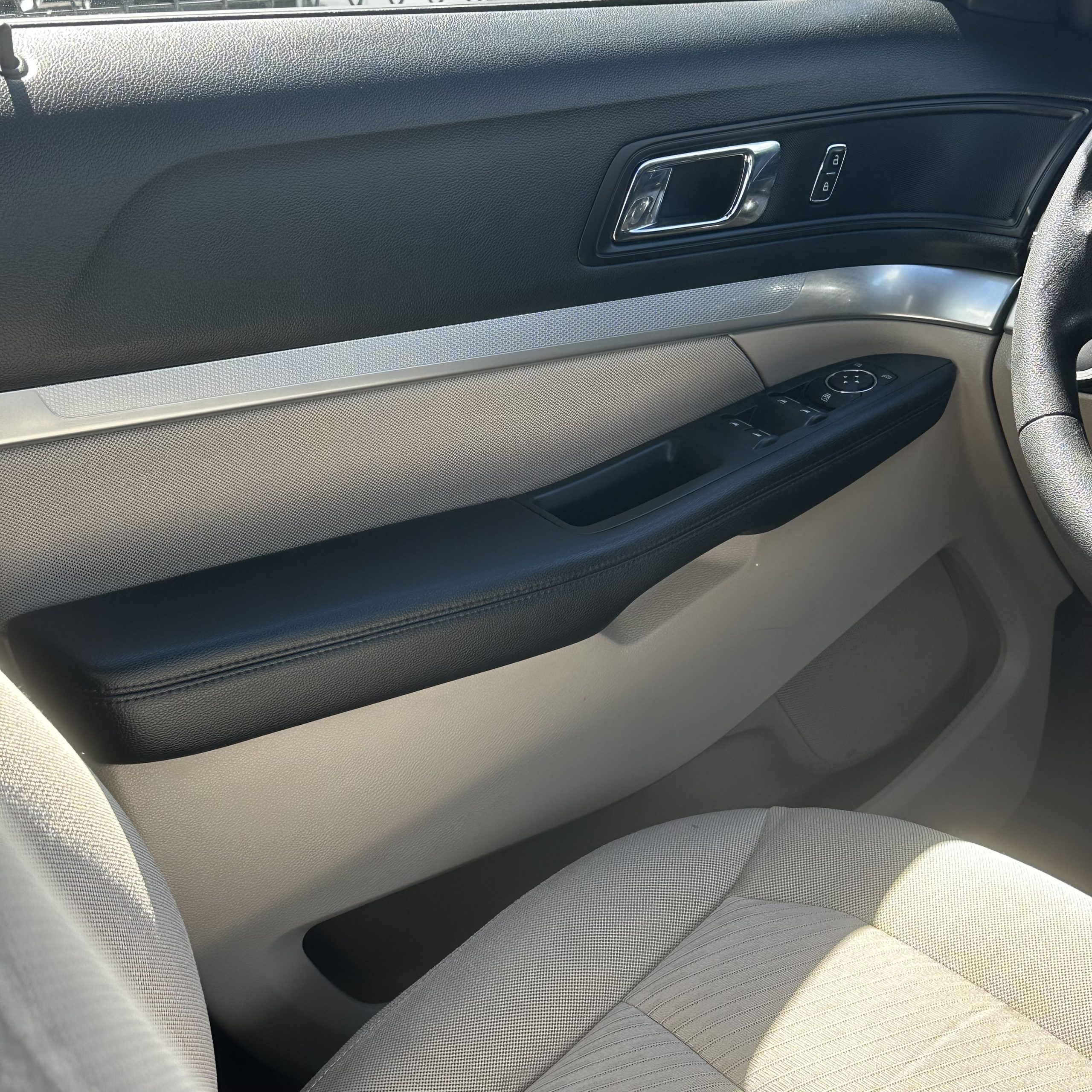 FORD EXPLORER 2019 03