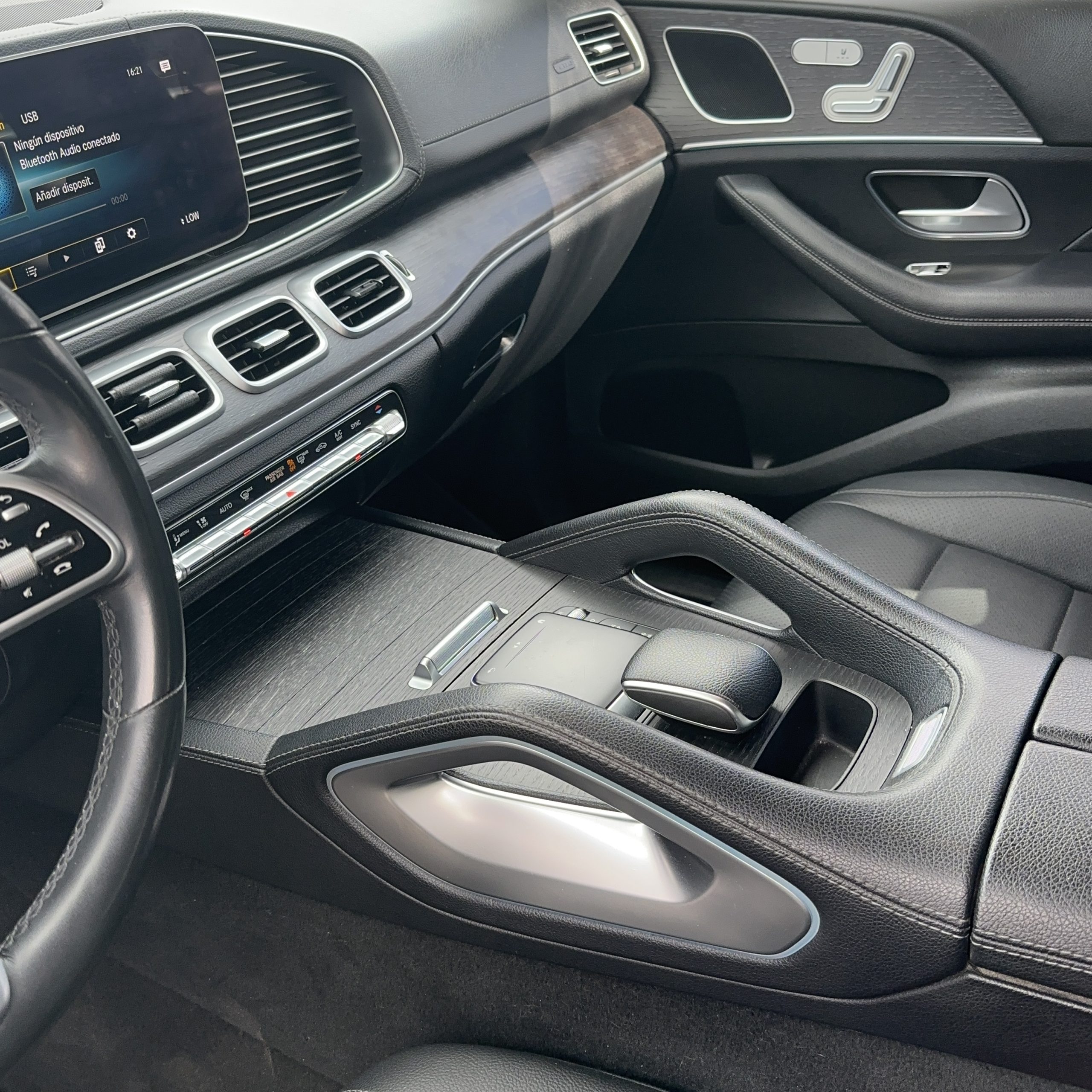 MERCEDES BENZ 350D 013