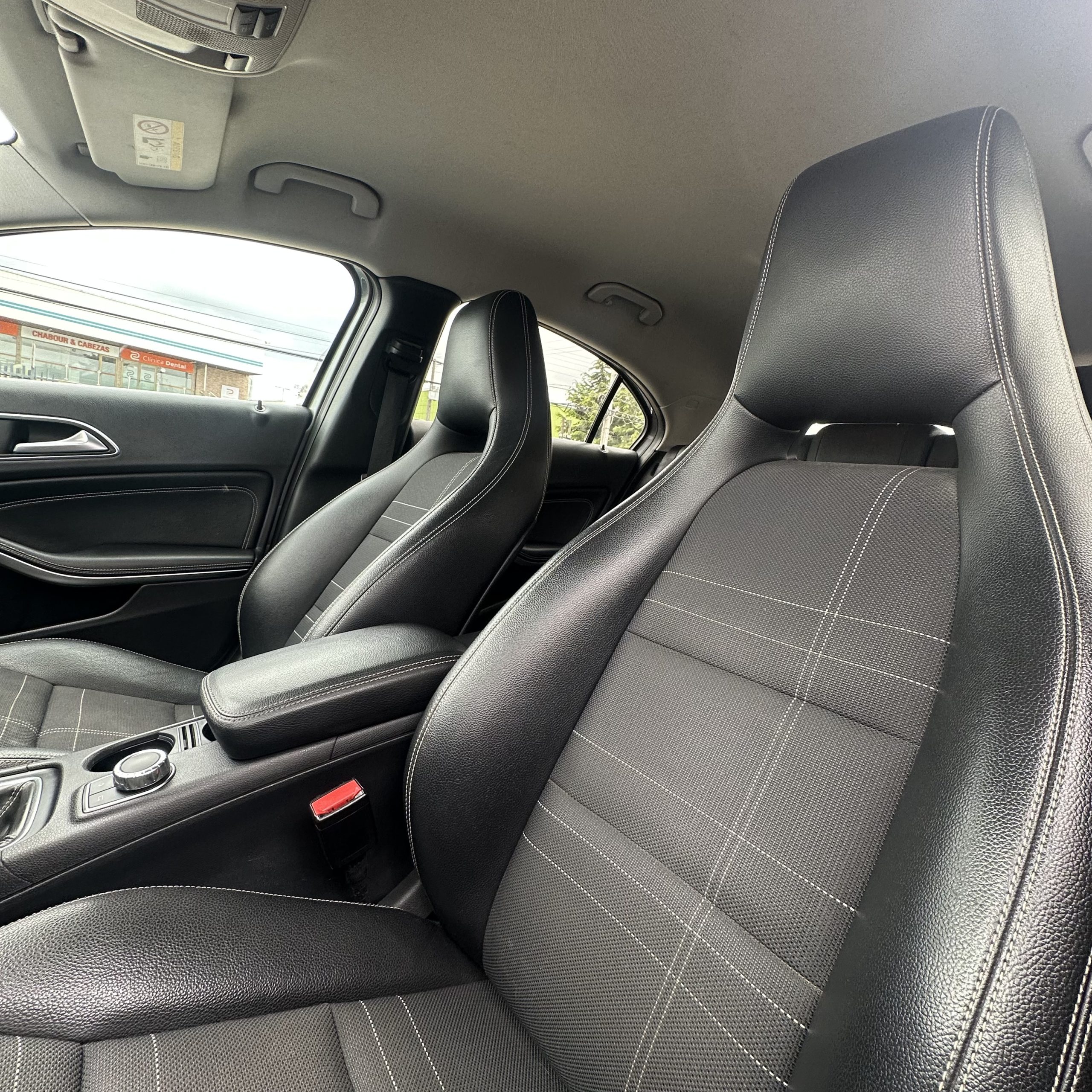 Mercedes-Benz A200 — foto 13 de 24